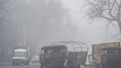 Задержаны ещё двое участников массовых беспорядков, которые грабили оружейные магазины в Алматы