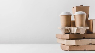 Сервисы по доставке еды заработали в Алматы