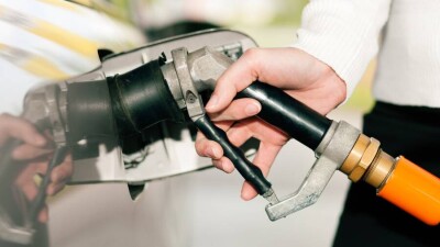 Две компании превысили установленные цены на автогаз в Карагандинской области