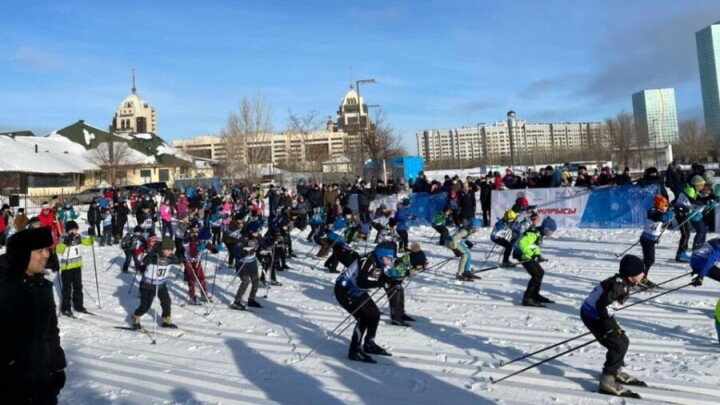 В Нур-Султане лыжный фестиваль Esil winter собрал больше 200 участников