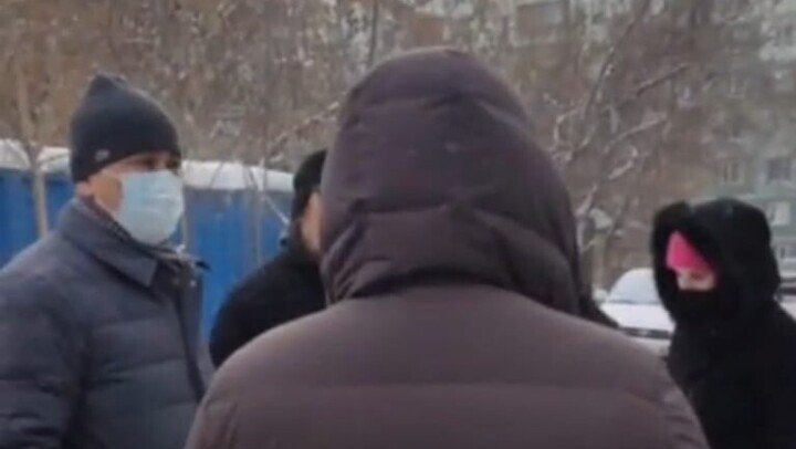 В Караганде акимат отзовёт разрешение на строительство ТРЦ  из-за незаконной вырубки деревьев