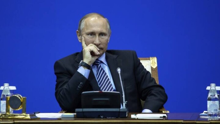 ЕС вводит персональные санкции против Владимира Путина и Сергея Лаврова