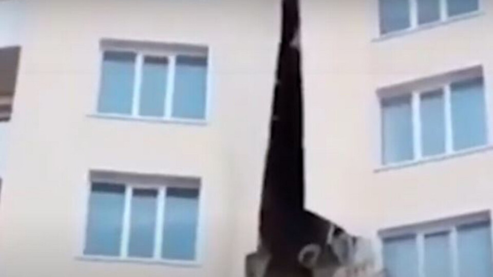 В Усть-Каменогорске на фасаде жилого девятиэтажного дома образовалась трещина