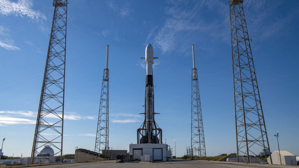SpaceX выведет на орбиту рекордное количество спутников