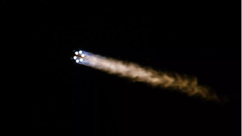 Спутник Telkom-3 разрушился при входе в атмосферу