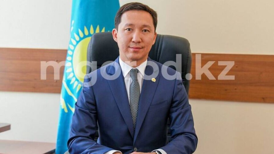 Замакима ЗКО освободили от должности из-за взятки подчинённого
