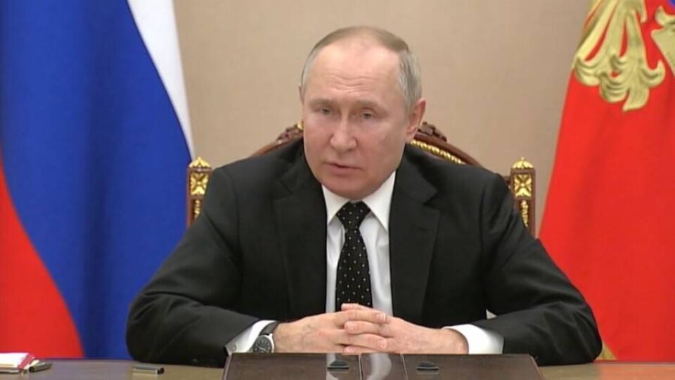 Владимир Путин приказал Минобороны перевести силы сдерживания в особый режим боевого дежурства