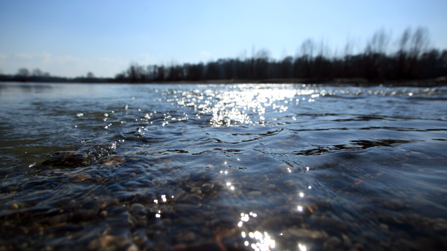 Жителей Алматы предупредили о подъёме уровня воды в реках с 6 по 8 февраля