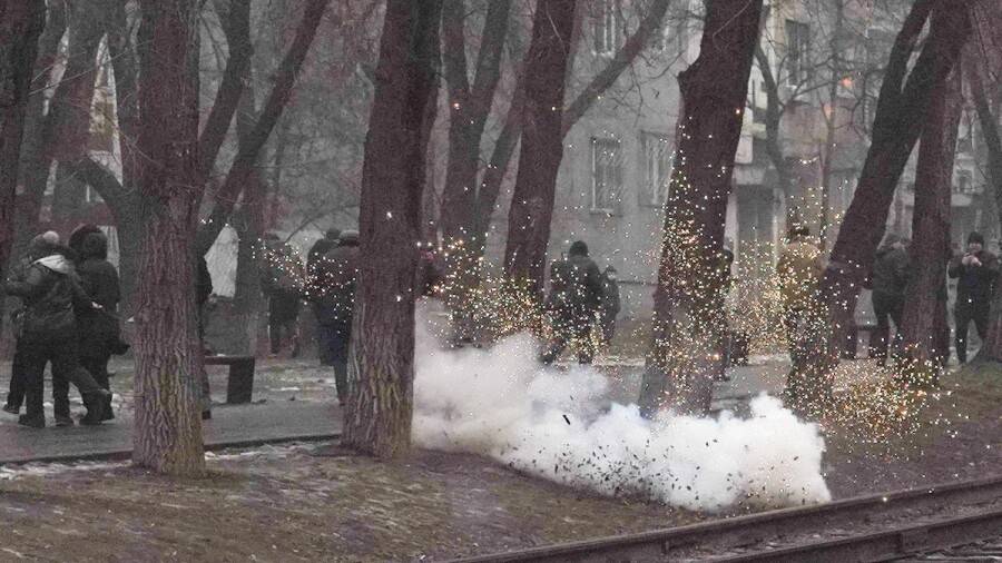 405 уголовных дел расследуют в Алматы после беспорядков и террористических атак