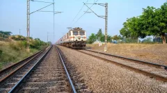 Қарағанды облысында жүк пойызы екі жасар баланы басып кетті
