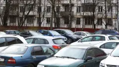 Ауладағы автотұрақ орнын заңсыз иеленуге болмайды: жаңа ереже күшіне енді