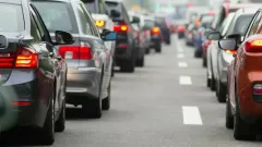320 миллион теңге: Алматыда 150 көлікті заңсыз тіркеген топ ұсталды