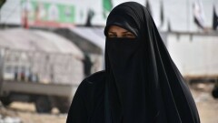 "Тұмшаланып жүруге болмайды". Қырғызстанда никаб киюге тыйым салынды
