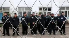 Шымкентте жастар темір торда жазасын өтеп жатқан замандастарымен жүздесті