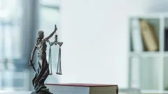 Алматыда басқарма басшысының орынбасары 6 жылға сотталды