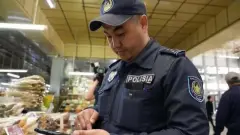 Алматыда базар маңындағы заңсыз сауда орындарына рейд жүріп жатыр