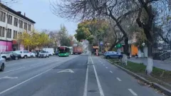Қысқы маусымға дайындық: Алматыда веложолақ бойындағы қоршаулар уақытша алынады