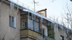 Алматыда тұрғын үйлердің шатырын қар мен мұздан тазалауға бақылау күшейді