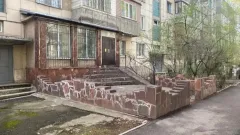 Алматыда заңсыз салынған нысан сүрілді. Меншік иесіне қатысты әкімшілік шаралар қабылданды