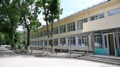 Алматы әкімі №9 мектепті оқу жылы басталғанға дейін күрделі жөндеуден өткізуді тапсырды