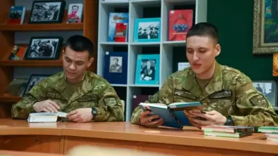 Әскердегі жаңа талап: енді сарбаздар жылына кемінде 5 кітап оқуға тиіс