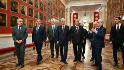 Қасым-Жомарт Тоқаев пен ТМД басшылары Эрмитажды аралады