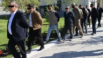 Қырғызстанда жиналыс кезінде 24 шенеунік ұсталды. Арасында салықшылар мен шекарашылар бар