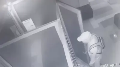 Алматыда банктен ақша ұрламақ болған 32 жастағы ер адам видеоға түсіп қалды