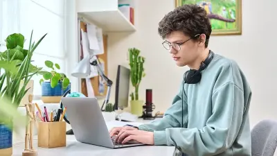 Енді 14 жасқа толған жасөспірімдер жеке кәсіпкер ретінде тіркеліп, бизнеспен айналыса алады