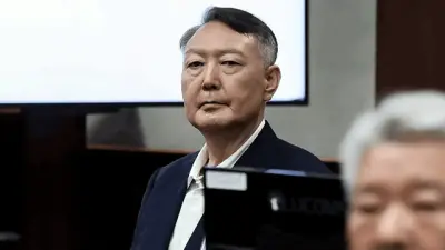 Оңтүстік Кореяның экс-президенті Юн Сок Ёль өмір бойына сотталды