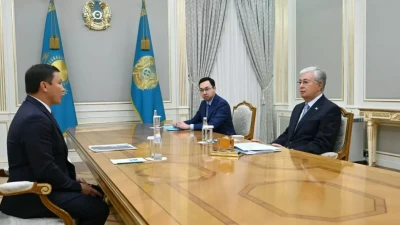 Қасым-Жомарт Тоқаев Геннадий Головкинді жаңа қызметімен құттықтады