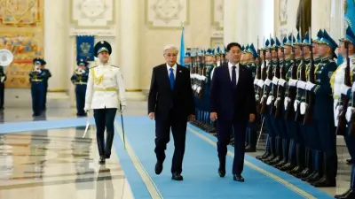 Тоқаев Моңғолия президентімен шағын құрамда келіссөз жүргізді