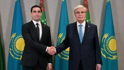 Қасым-Жомарт Тоқаев Түрікменстан президенті Сердар Бердімұхамедовпен кездесті
