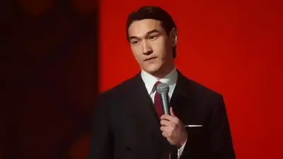 Танымал стенд-ап комик Нұрлан Сабуровтың басы тағы да дауға қалды