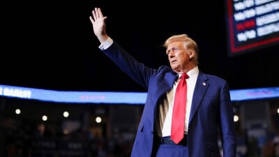 Дональд Трамп АҚШ-тағы президент сайлауында көш бастап тұр