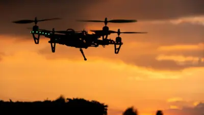 Алматыда үйде жалғыз қалған қызды түн ортасында дрон аңдыды