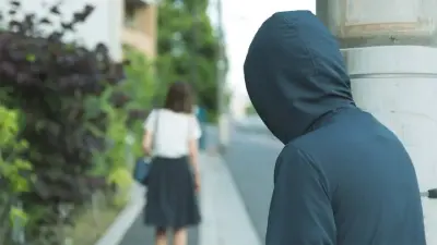 Бұрынғы әйелінің қыр соңынан қалмай, қудалаған ер адам ұсталды