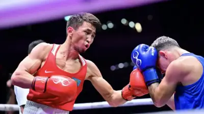 Тоқаев бокстан әлем чемпионатында жеңіске жеткен спортшыларды құттықтады