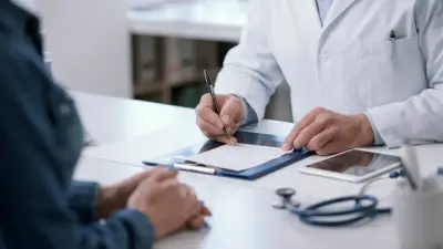 "Жалған анықтама жазып берген". Қызылорда облысында дәрігер мен шенеунік сотталды