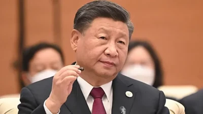 Ақтау маңындағы ұшақ апаты: Си Цзиньпин Тоқаевқа көңіл айту жеделхатын жолдады