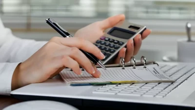 Жетісу облысында емхана медбикесі науқастардың атынан несие алған