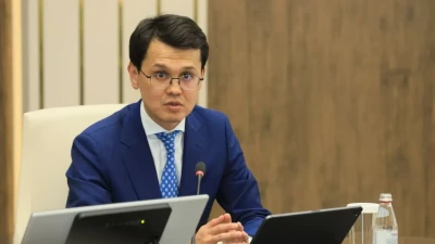 Бағдат Мусин Қазақстан азаматтарының байланыс сапасына қатысты шағымына жауап берді
