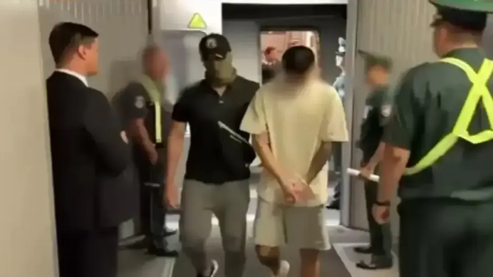 Видео скрині