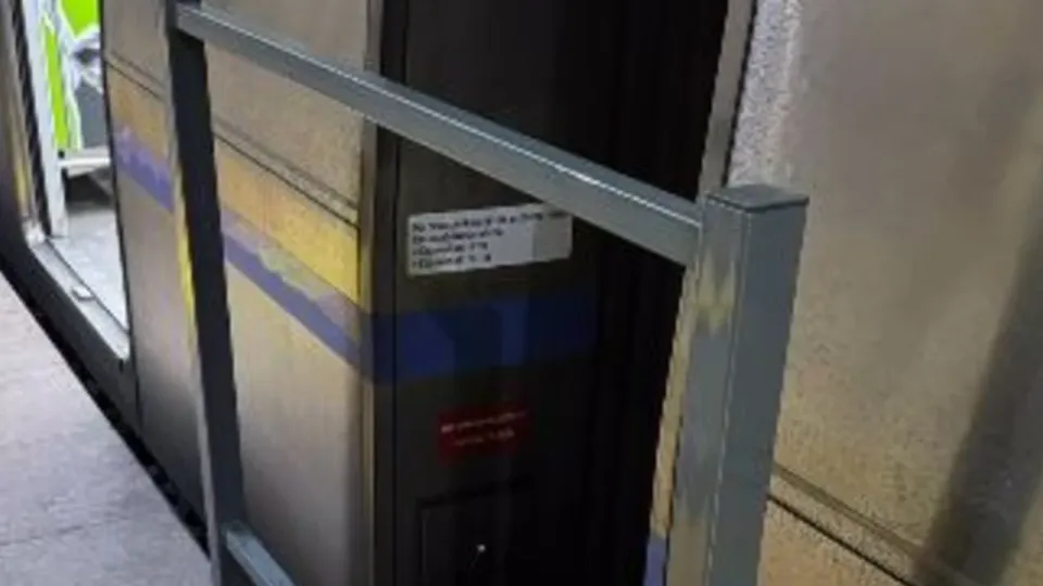 Видео скрині