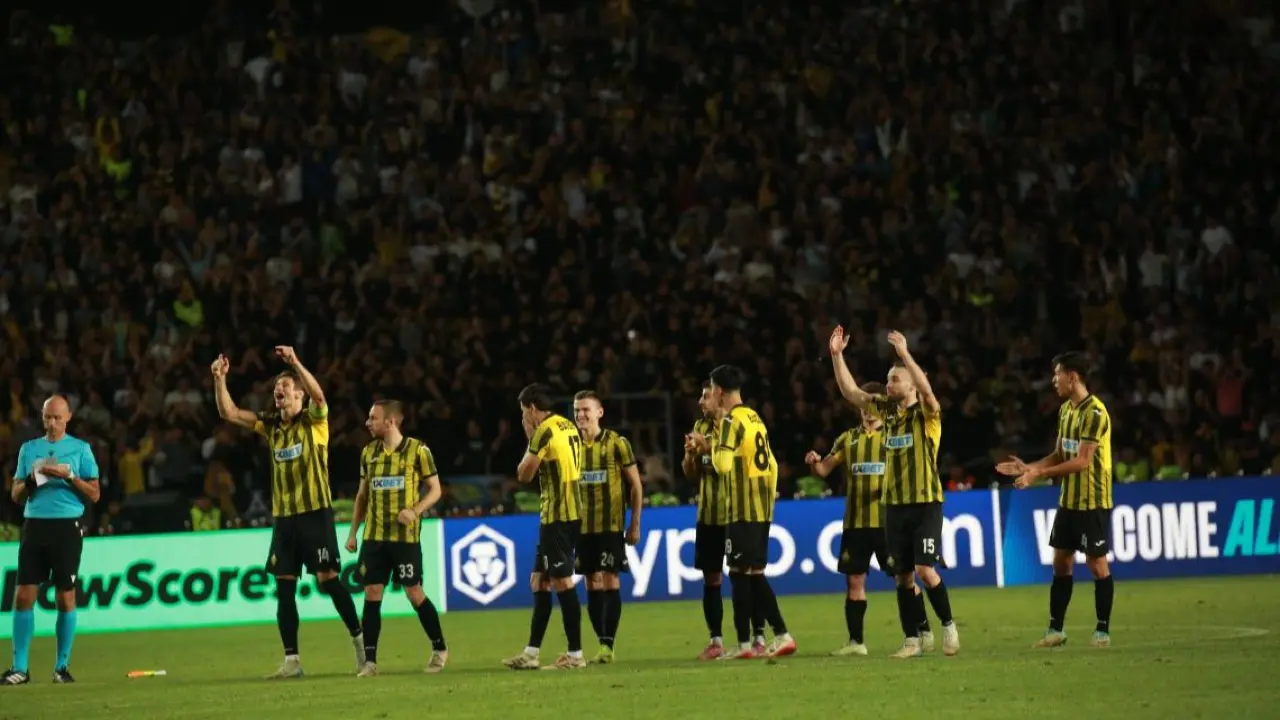 Фото: fckairat.com