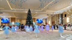 Туркестанские школьники приняли участие в президентской ёлке