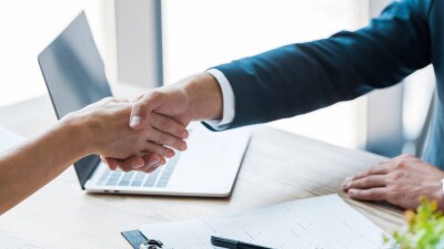 Занятость и соцзащита в 2024 году – 15 429 человек нашли постоянную работу в области Абай