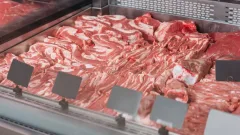 Шесть тонн мяса неизвестного происхождения изъяли полицейские на рынках Астаны