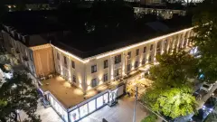 Сколько прослужит и красиво ли выглядит новая подсветка домов в Алматы? Фоторепортаж Informburo.kz