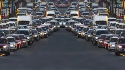 Сколько казахстанцы тратят времени на дорогу